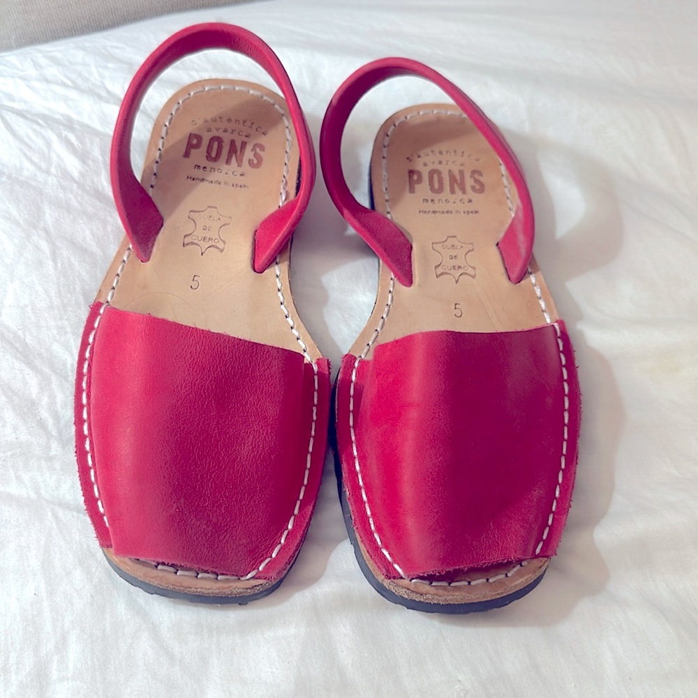 Hot Pink PONS
